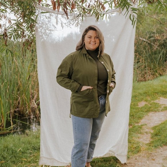 Mien Studios Painters Button Jacket in Forest Green - Picture 5 of 6